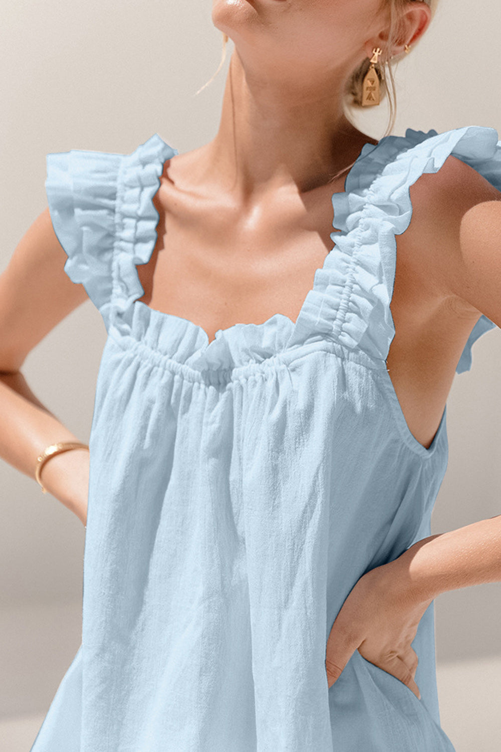 Ensemble haut à col carré et short à volants