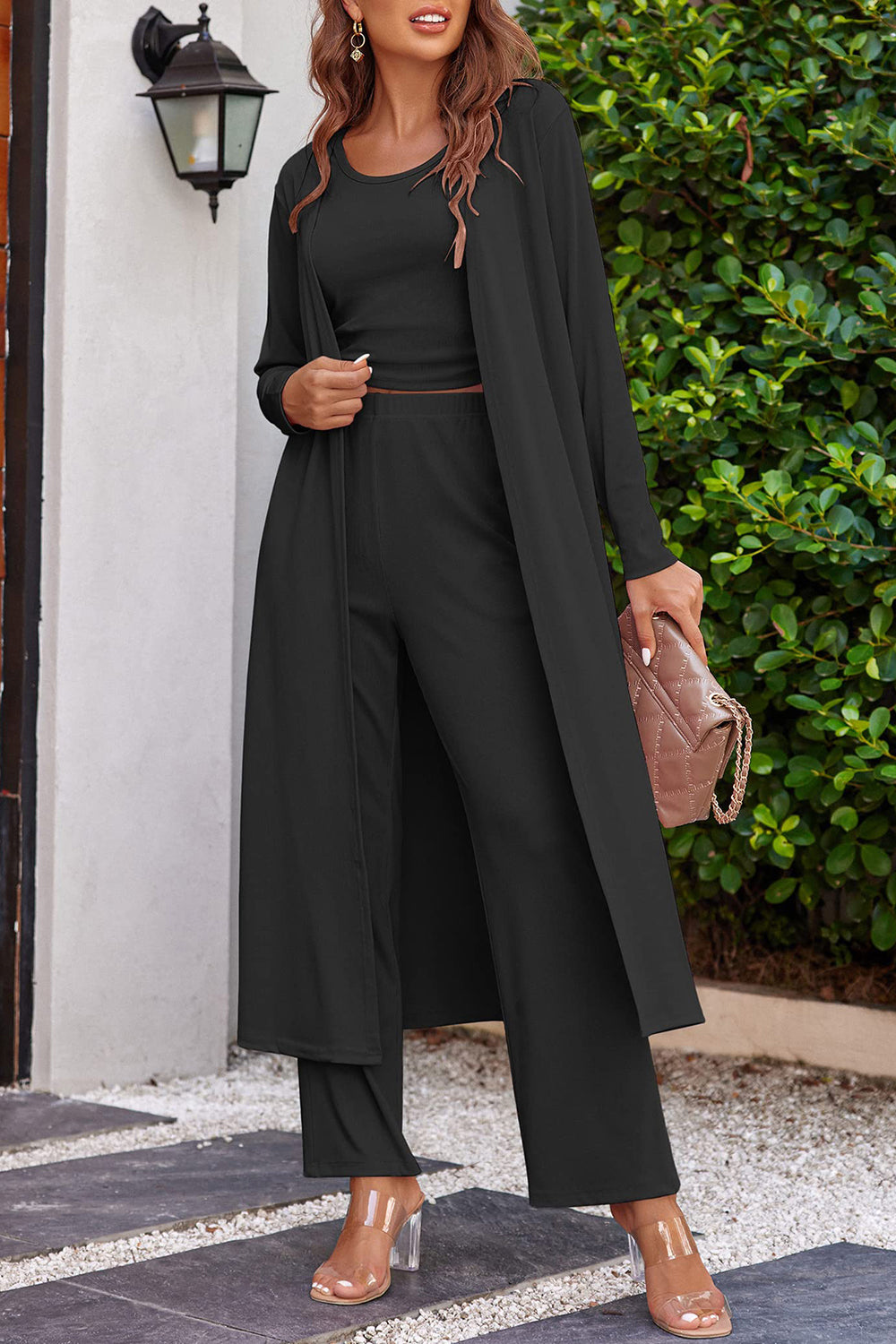 Ensemble débardeur à cordon, cache-maillot à manches longues et pantalon