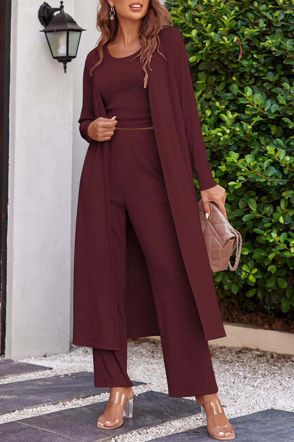 Ensemble débardeur à cordon, cache-maillot à manches longues et pantalon