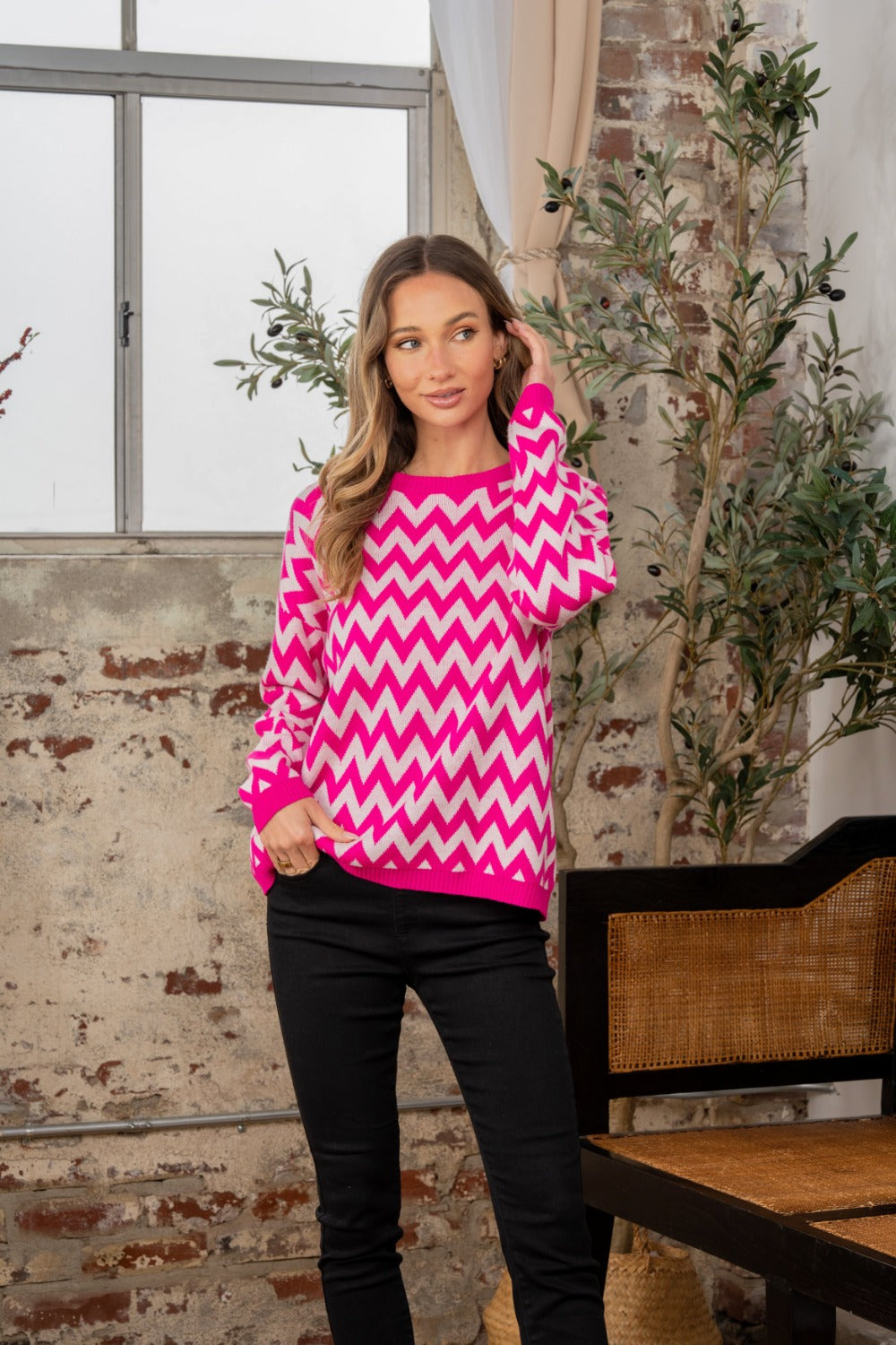 Pull à manches longues contrastées et rayures ondulées Sew In Love