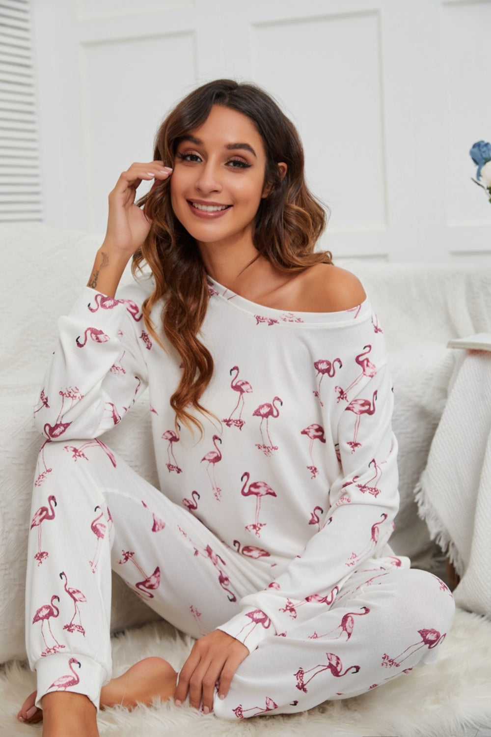 Ensemble haut à manches longues et pantalon flamant rose