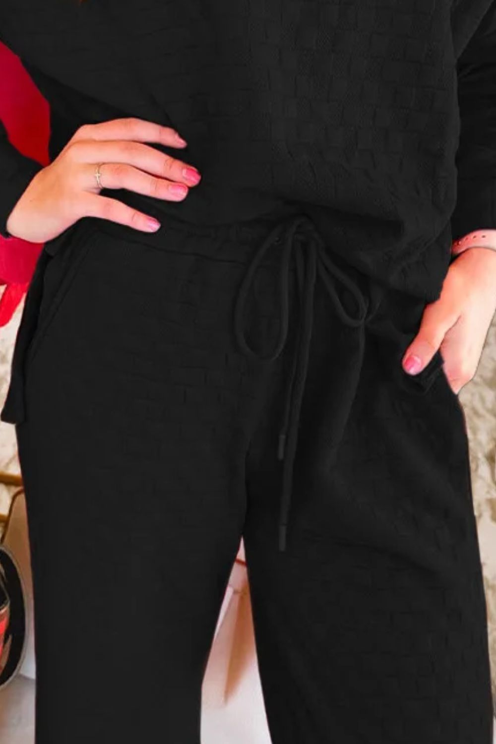Ensemble haut et pantalon à col rond haut-bas