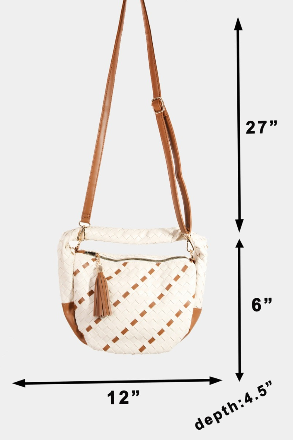 Sac demi-cercle tissé à pompons Fame