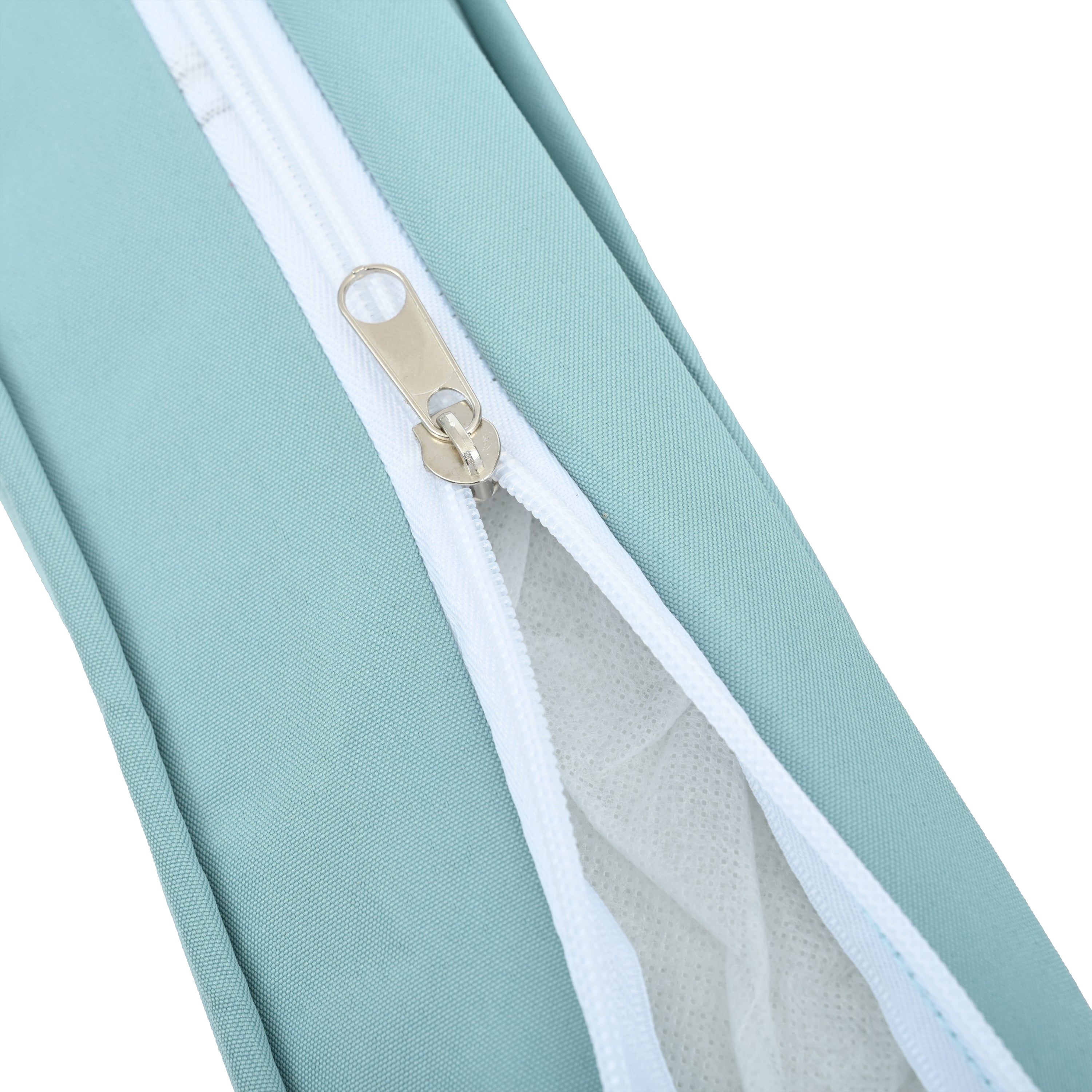 Mobilier de jardin, mobilier d'extérieur, mobilier saisonnier en osier PE, ensemble de quatre meubles en osier avec table en métal noir