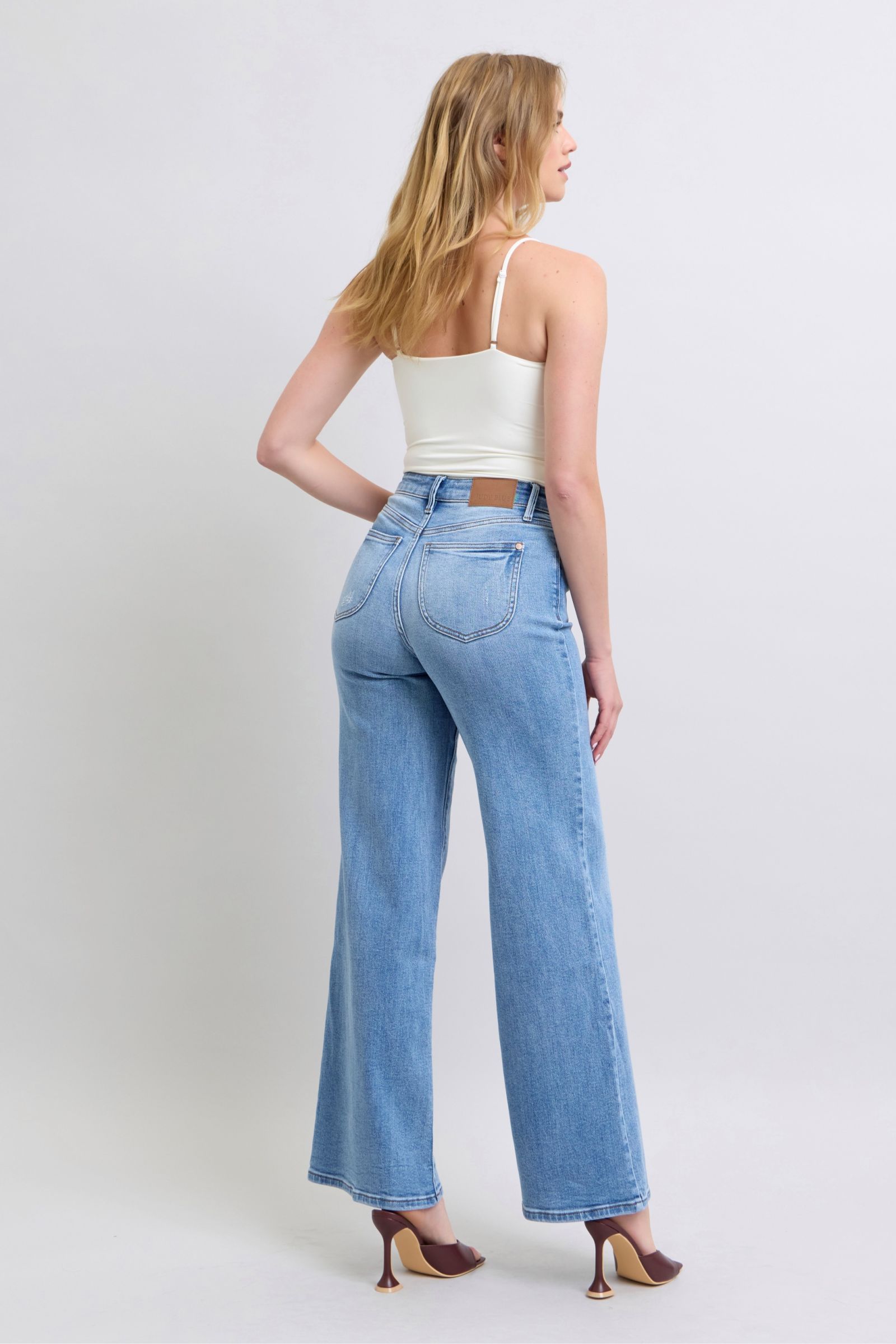 Jean large bleu Judy taille haute avec poches