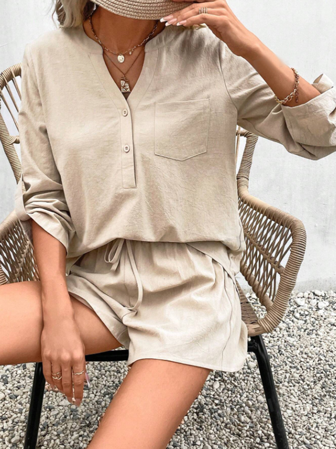 Ensemble haut à manches longues et short crantés