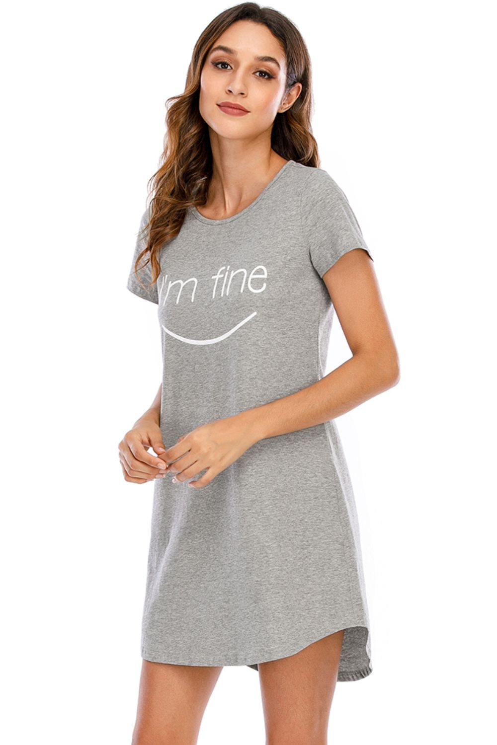 Robe longue à manches courtes et col rond