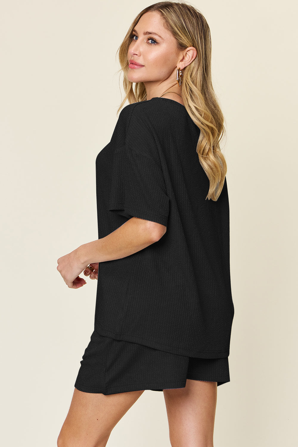 Ensemble t-shirt à manches courtes et short à col rond Double Take