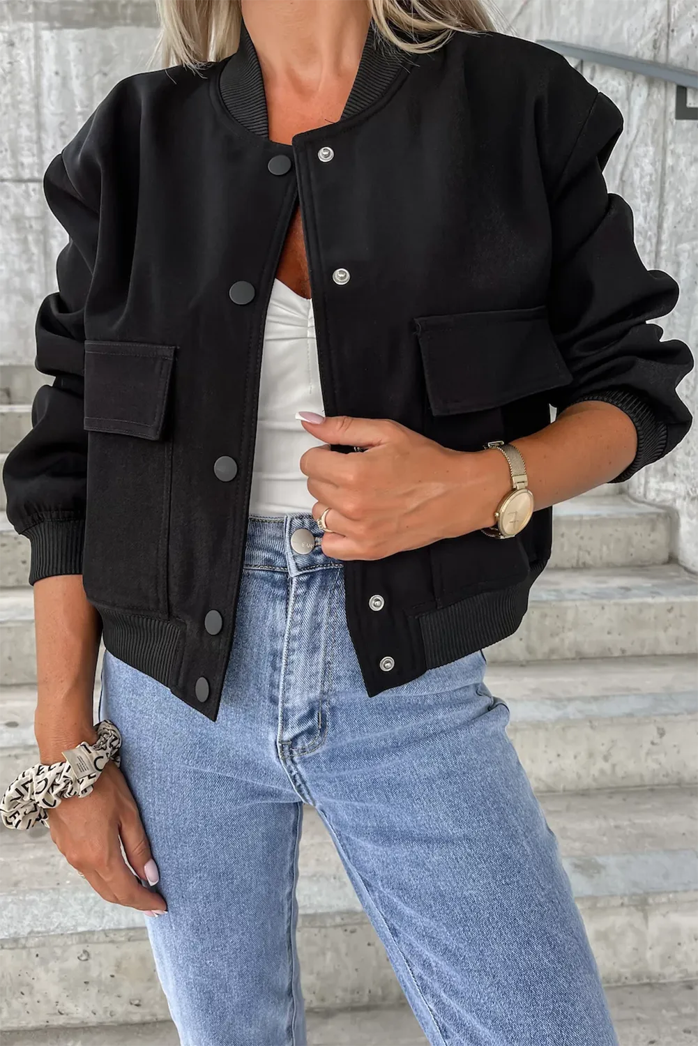 Veste à manches longues avec poches et boutons-pression