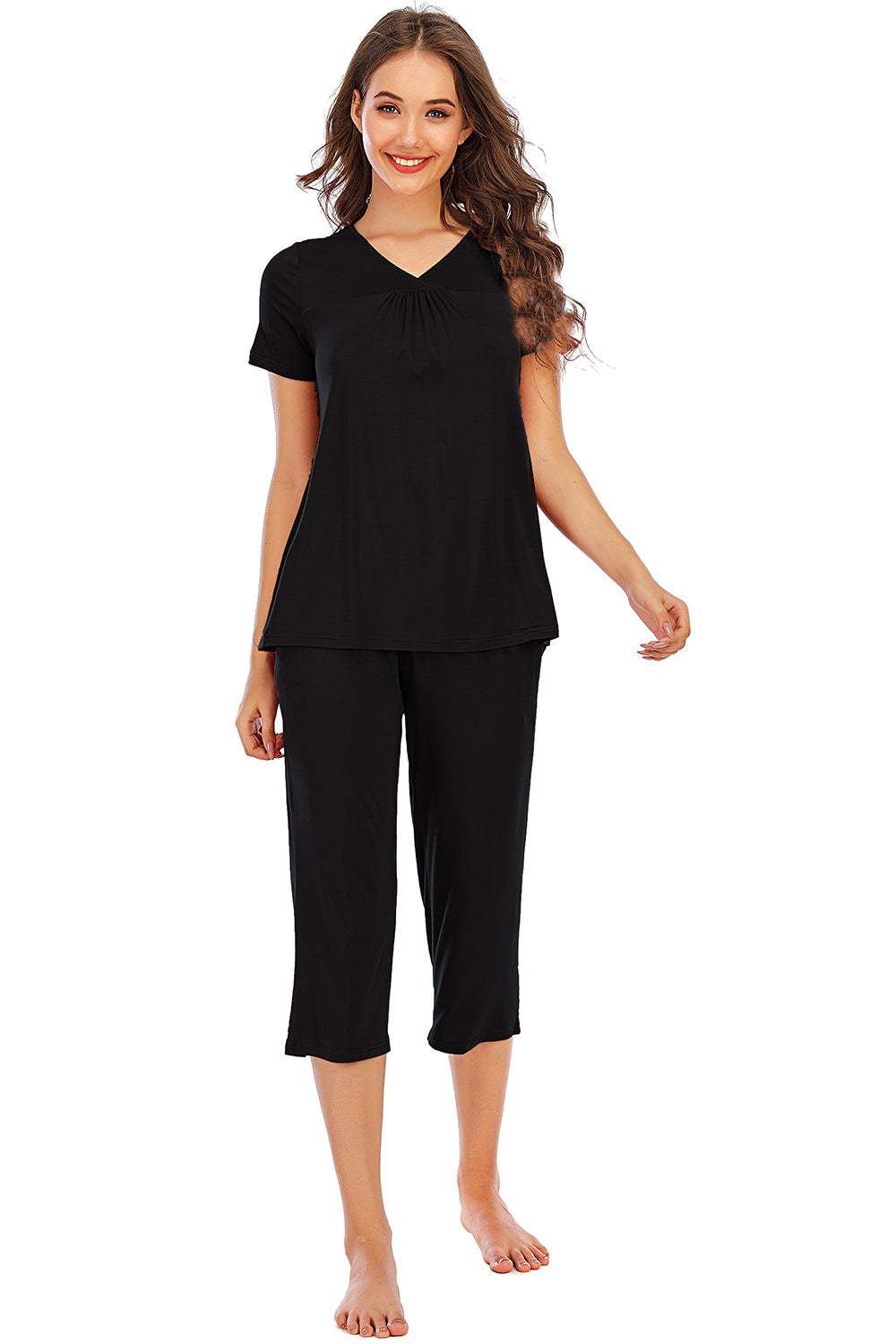 Ensemble de détente haut à manches courtes et pantalon à col en V