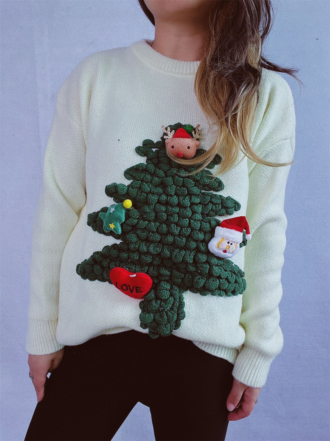 Pull à manches longues et col rond motif sapin de Noël