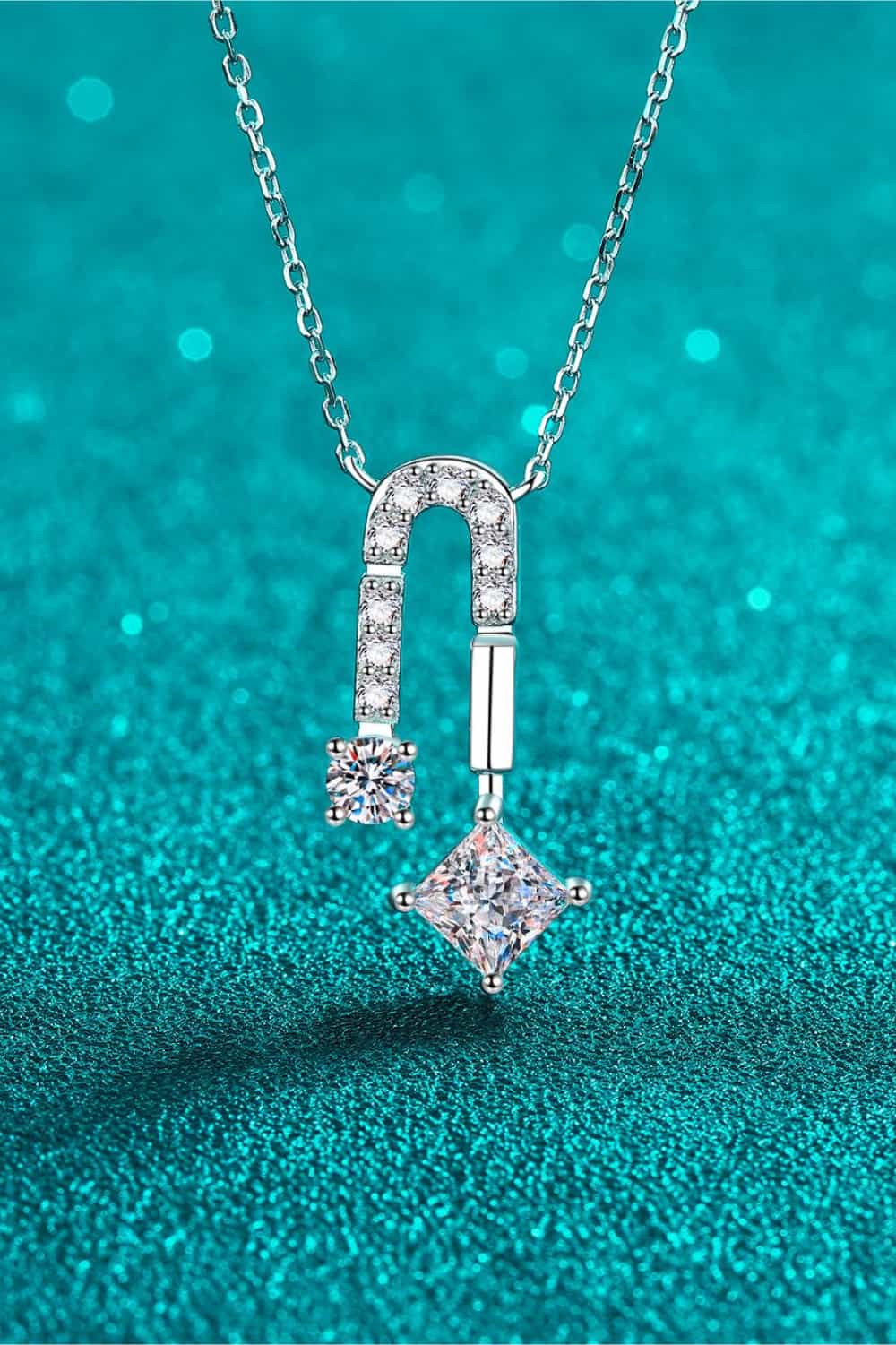 Collier en argent sterling 925 avec moissanite de 1,3 carat