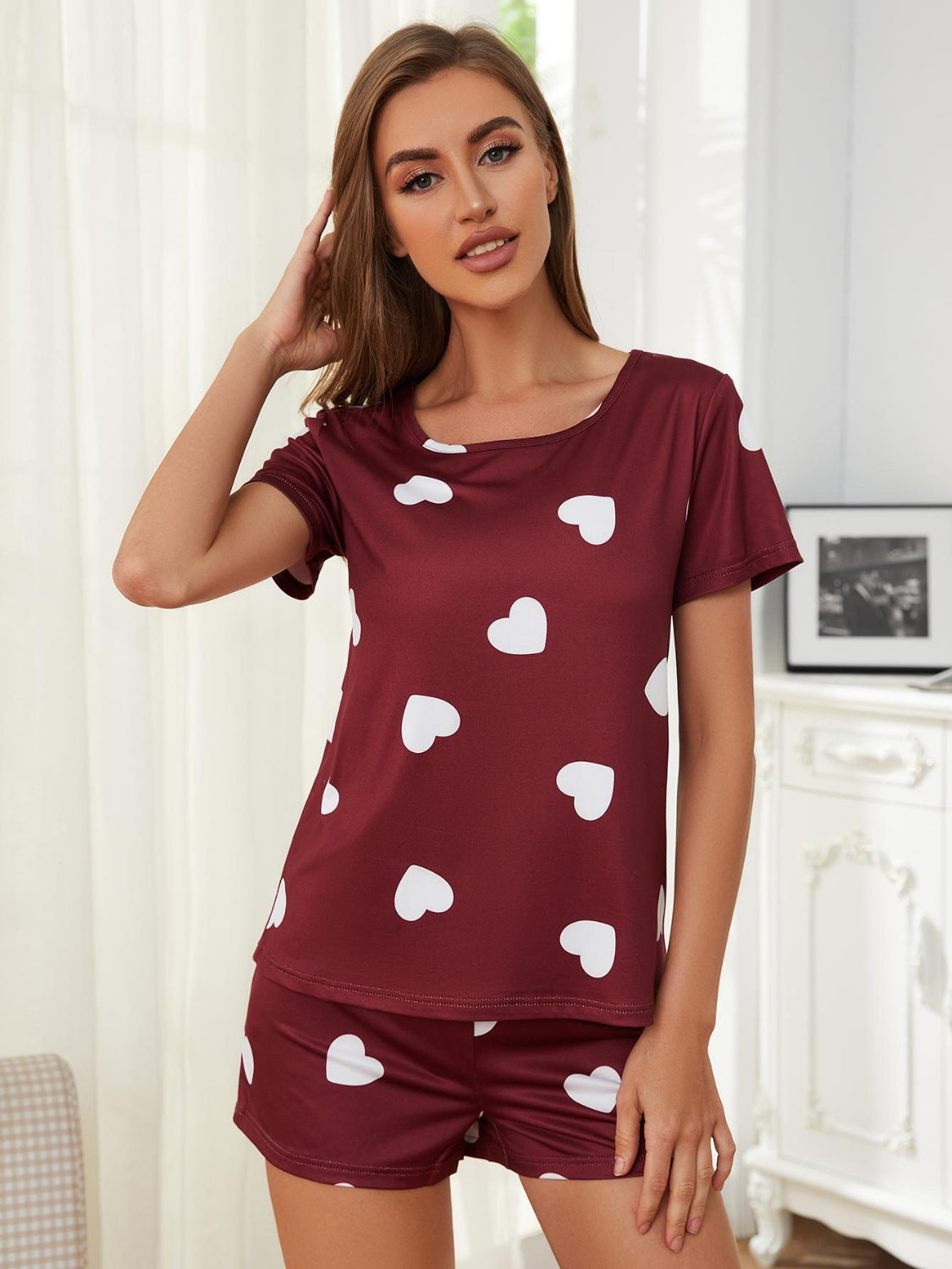 Ensemble de détente haut à col rond et short en forme de cœur