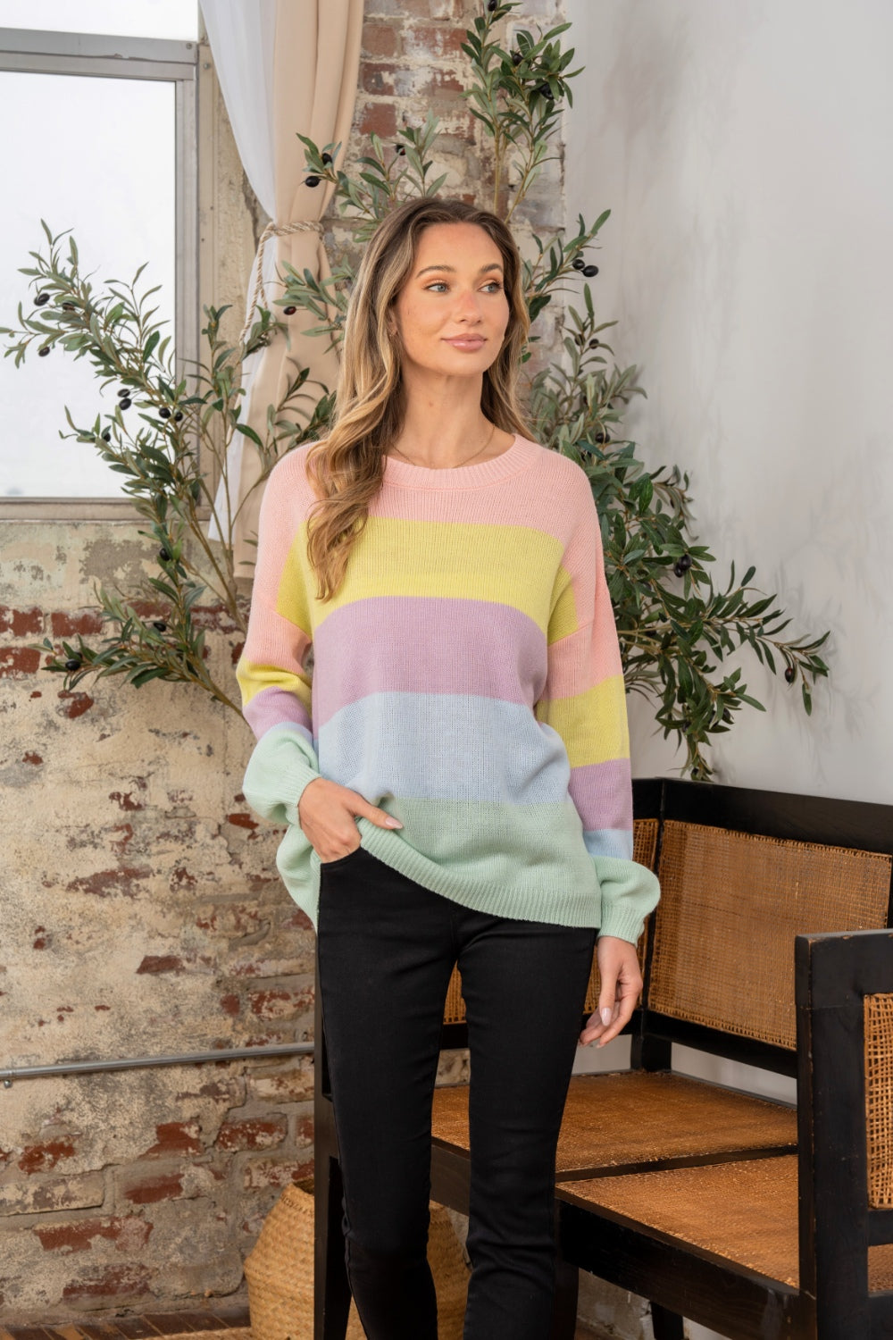 Pull col rond à épaules tombantes et blocs de couleurs, taille réelle, Sew In Love