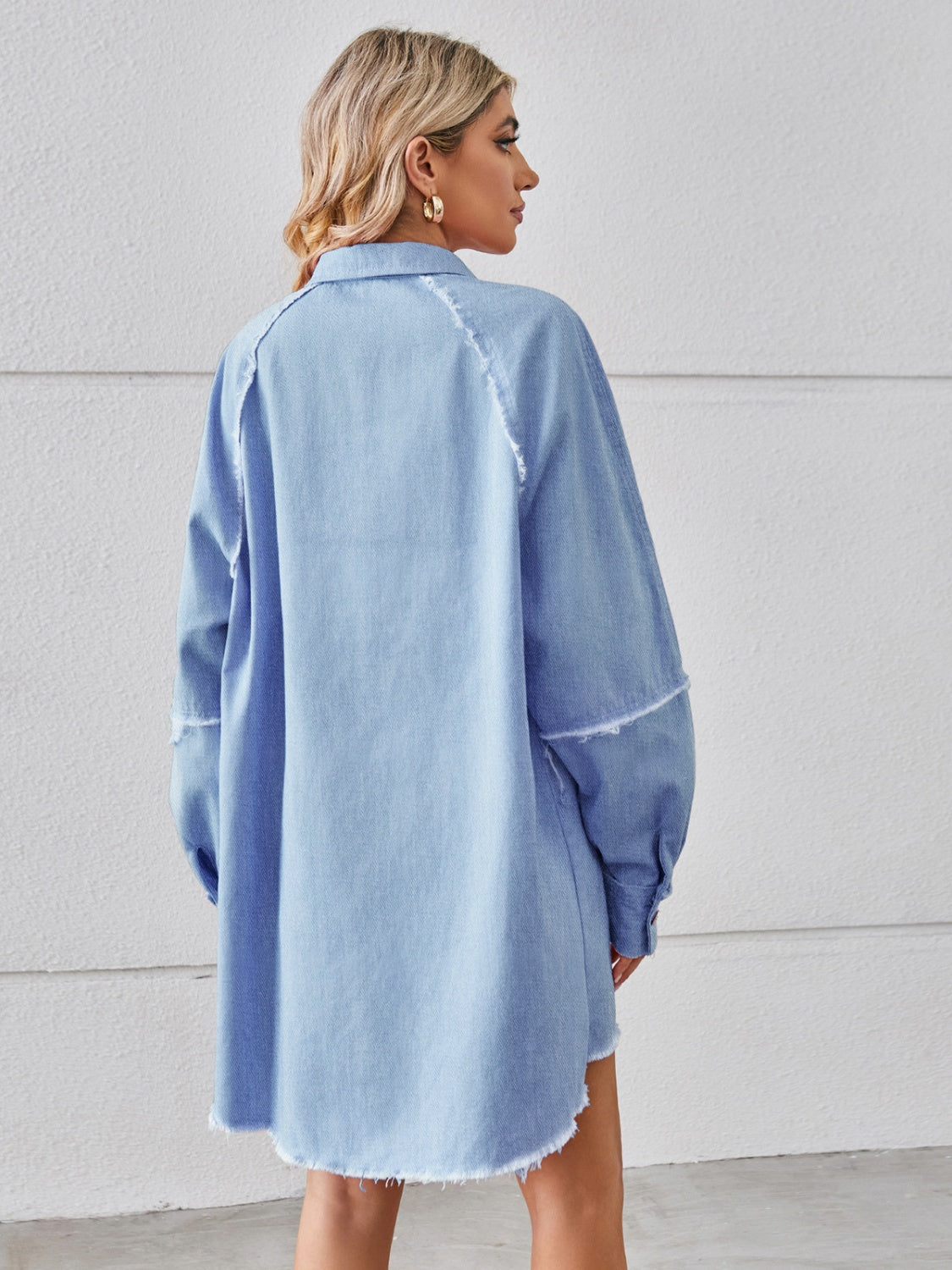 Robe en jean boutonnée à ourlet brut