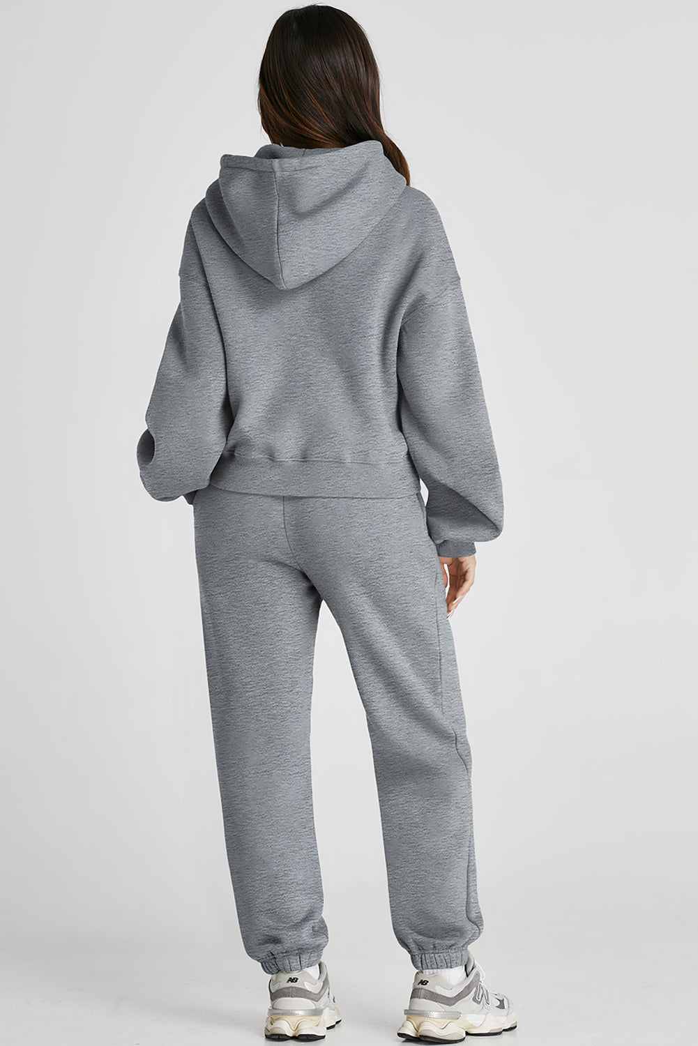 Ensemble actif haut à capuche et pantalon à épaules tombantes