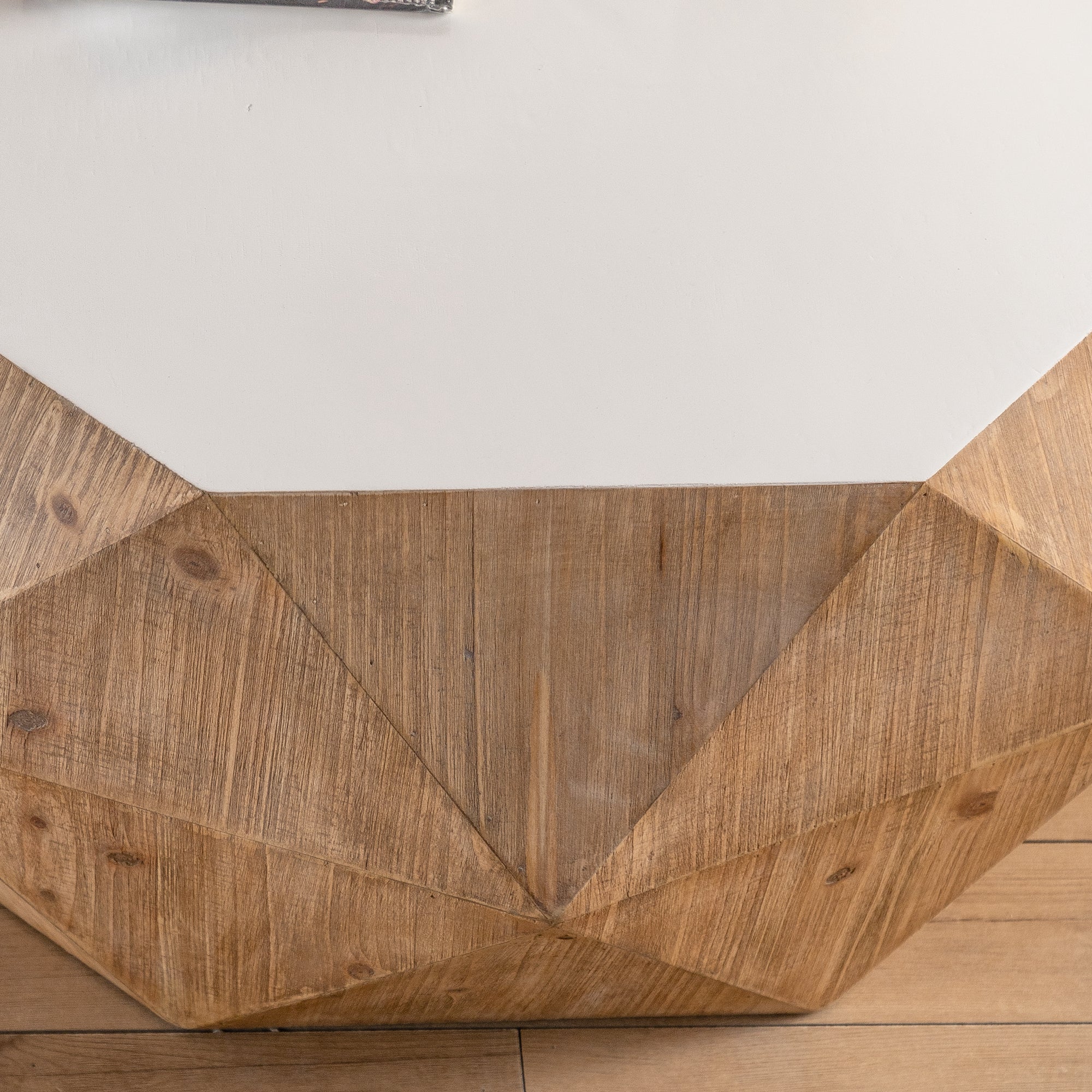 38"Three-dimensional Embossed Pattern Design American Retro Style Coffee Table White Tabletop