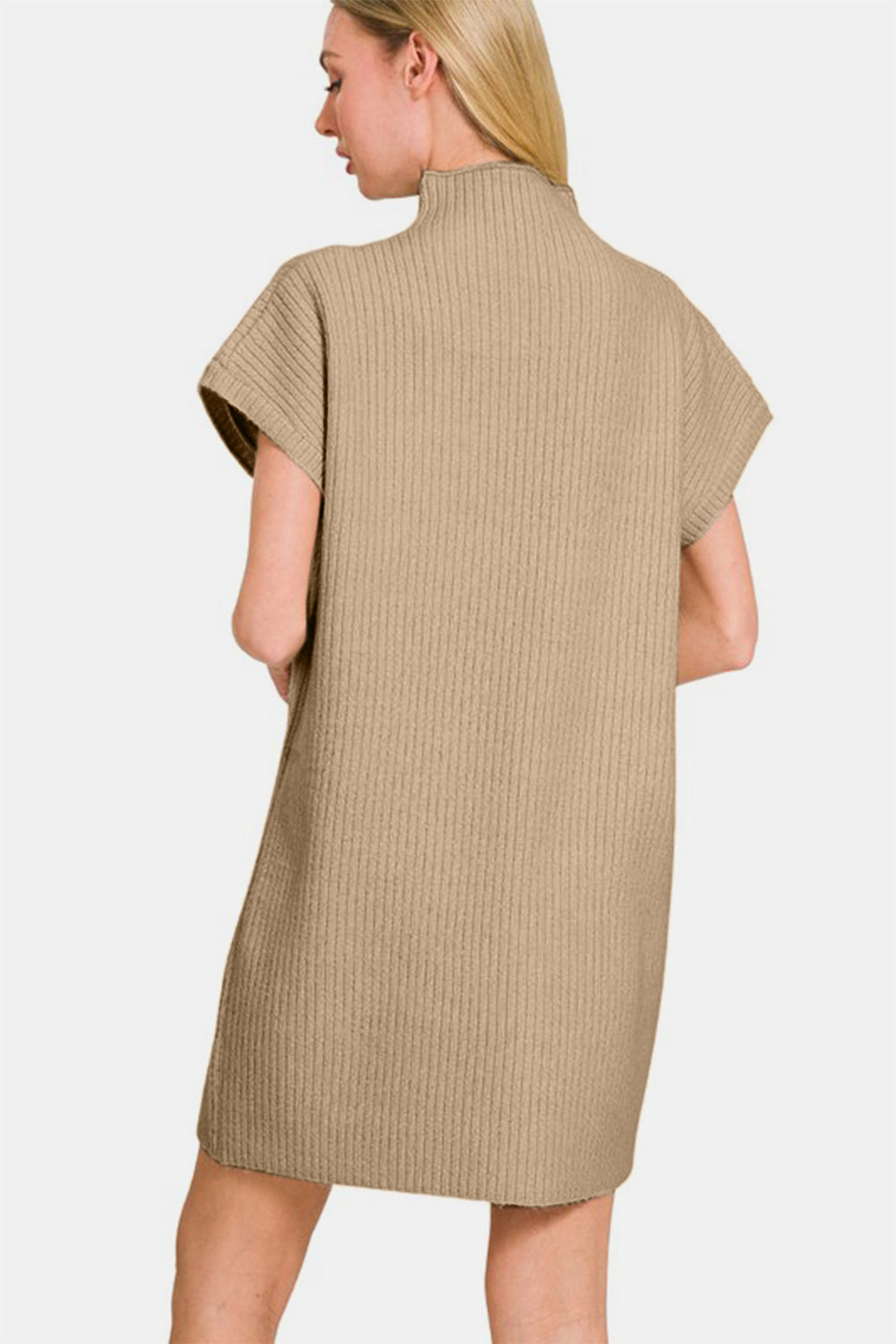 Robe mini-pull à manches courtes Zenana