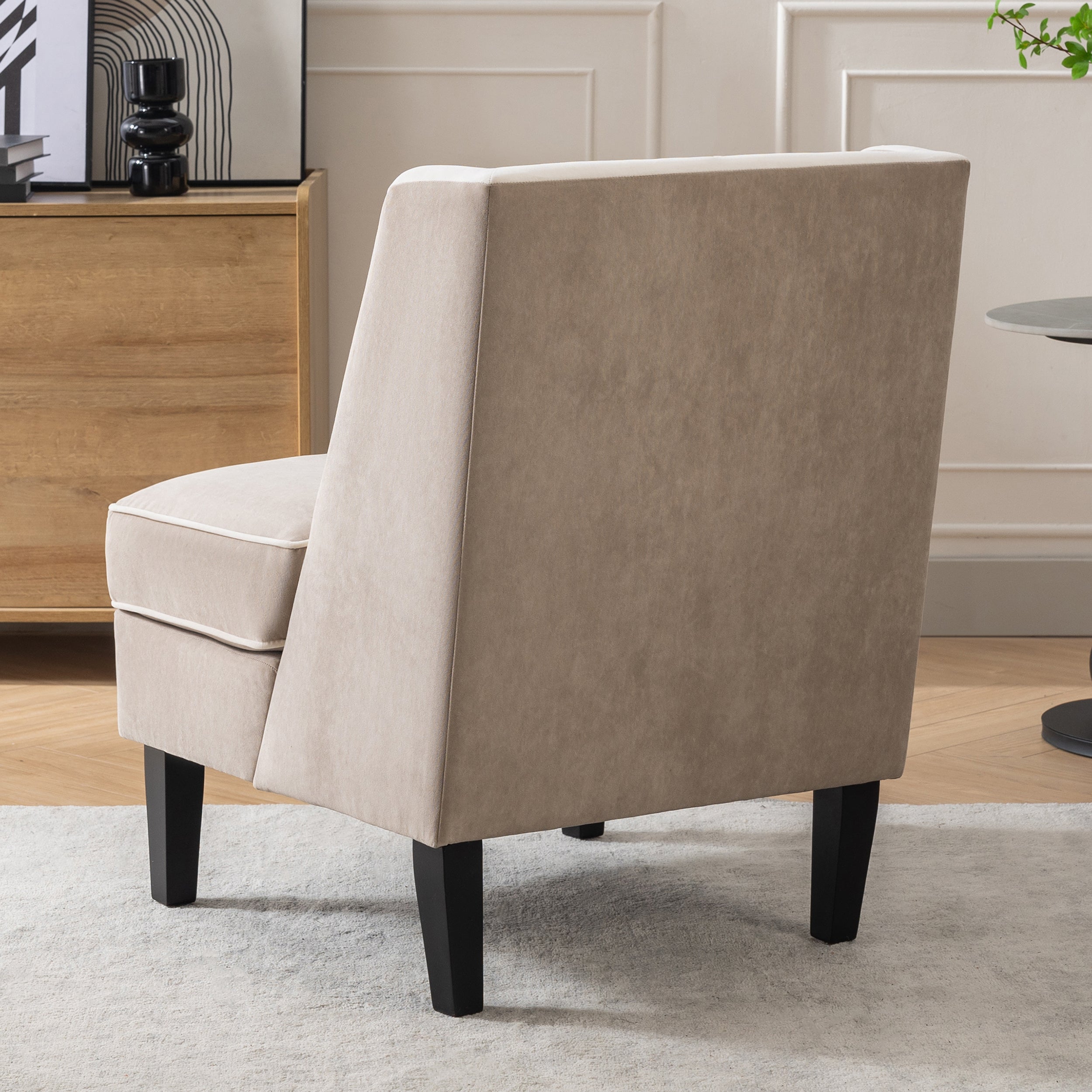 Fauteuil d'appoint rembourré en velours avec passepoil crème, beige et crème