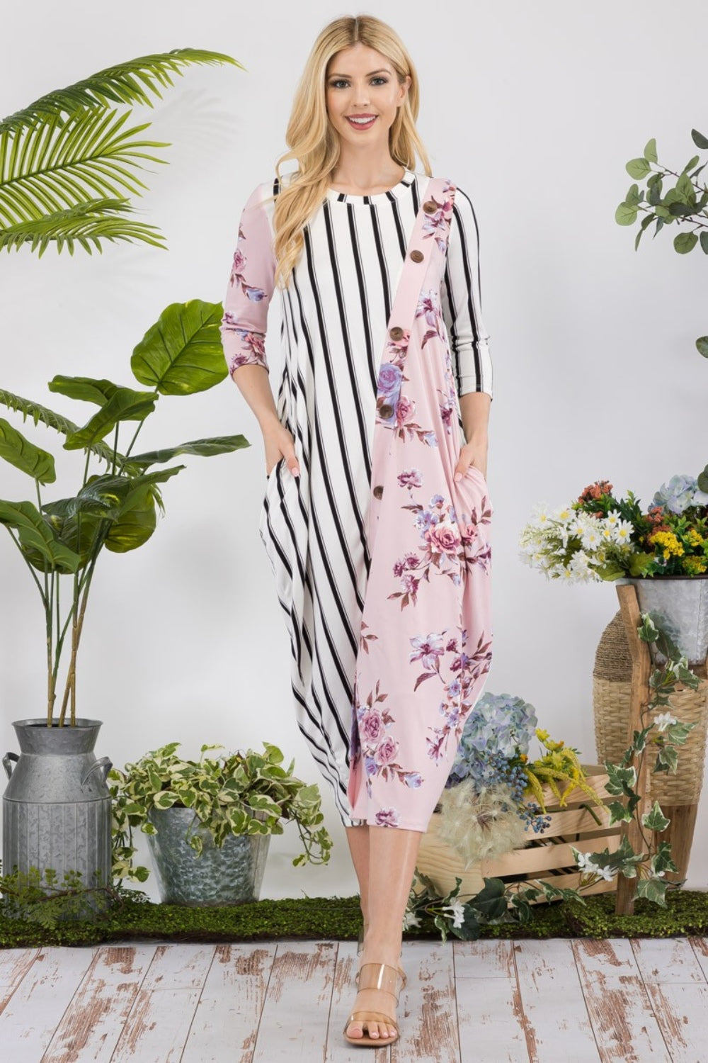 Robe mi-longue Celeste à rayures florales contrastées et poches