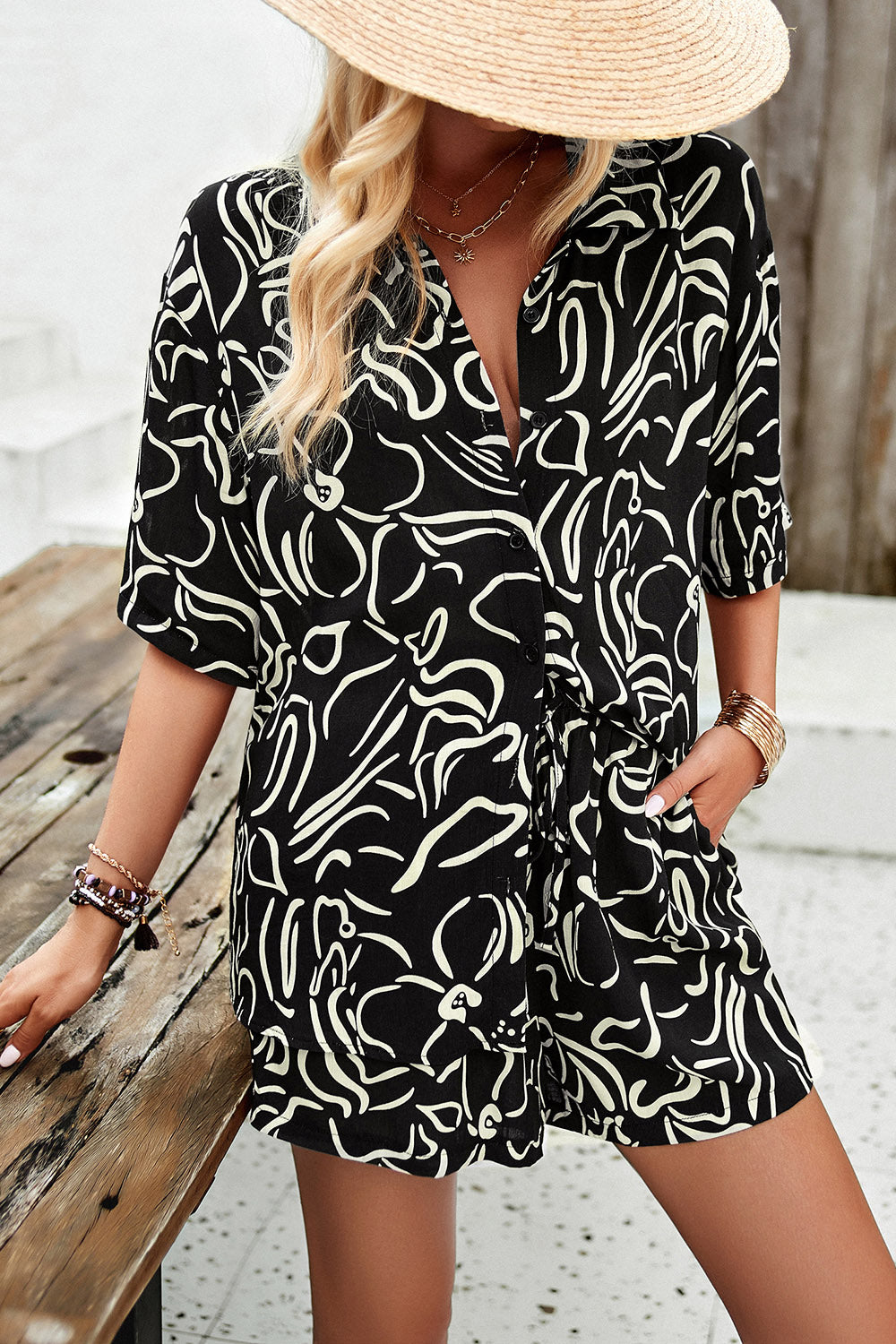 Ensemble chemise boutonnée et short imprimé Devine