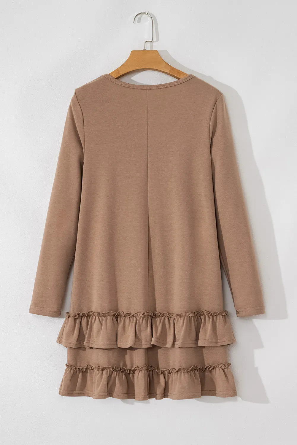 Mini-robe à volants, col rond et manches trois-quarts