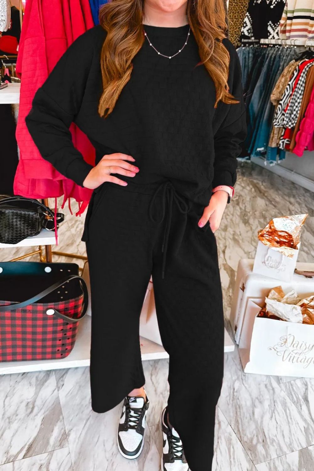 Ensemble haut et pantalon à col rond haut-bas