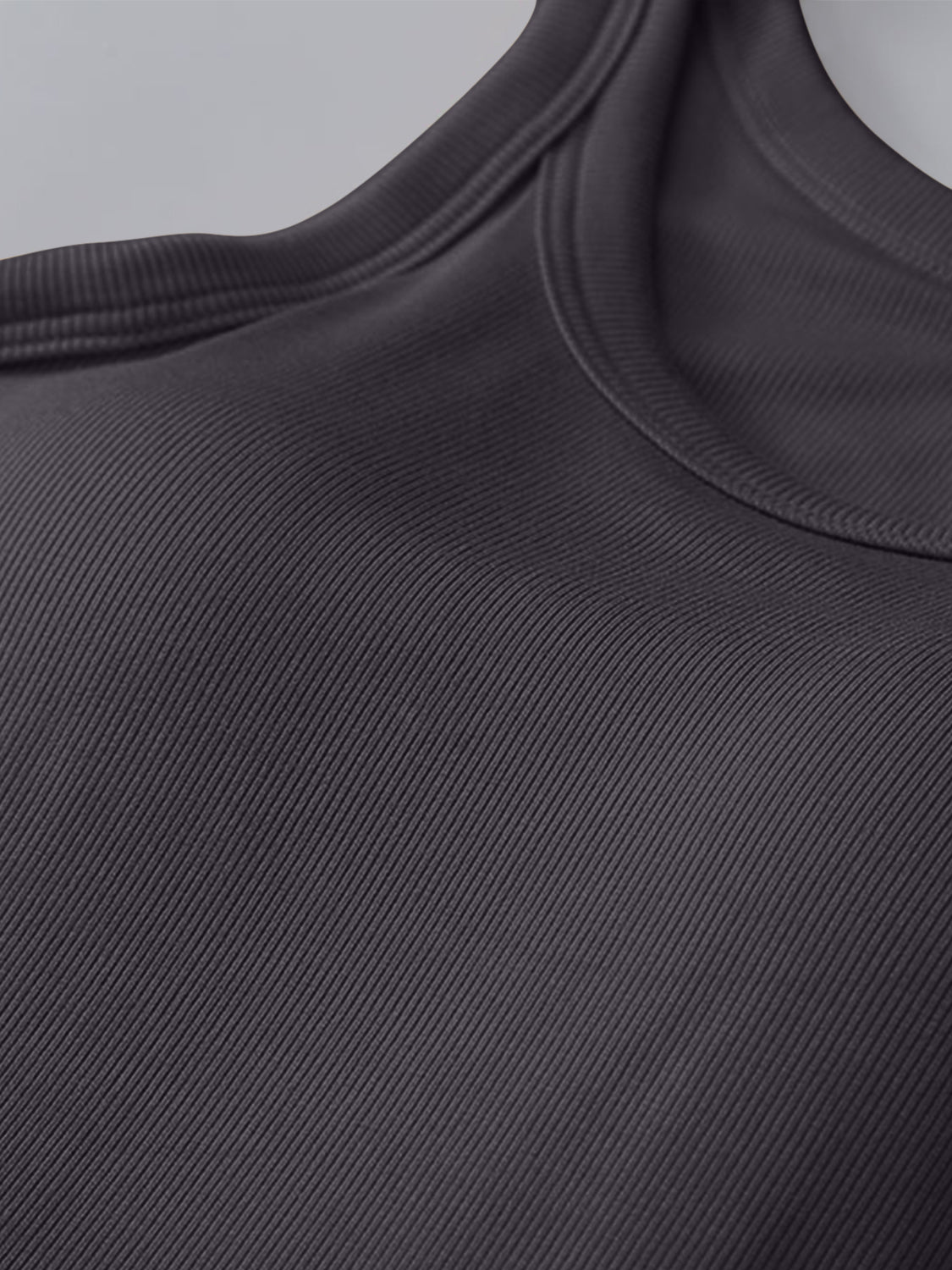 Débardeur à col rond avec soutien-gorge