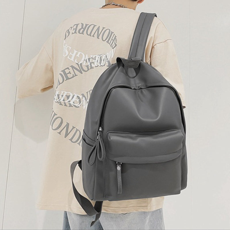 Sac à dos zippé en cuir PU