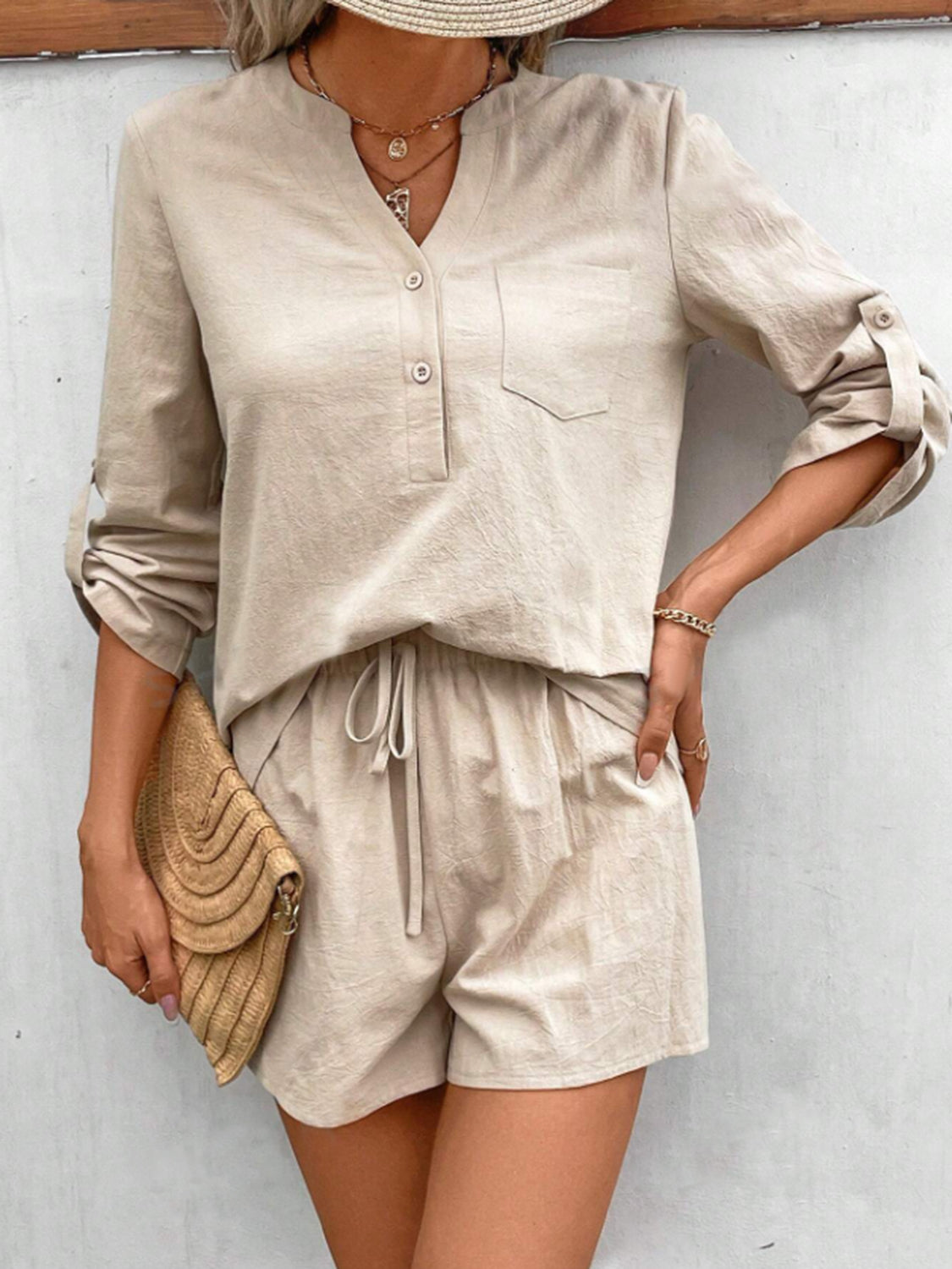 Ensemble haut à manches longues et short crantés