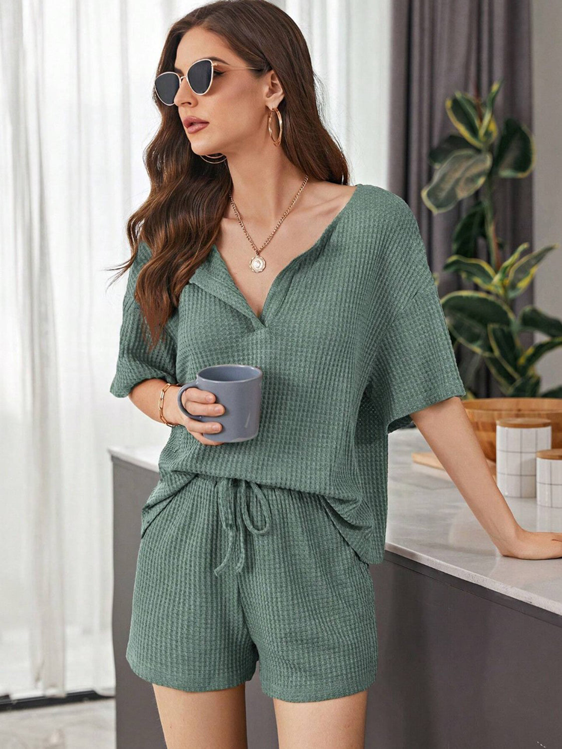 Ensemble haut et short en tricot gaufré à épaules tombantes, taille réelle