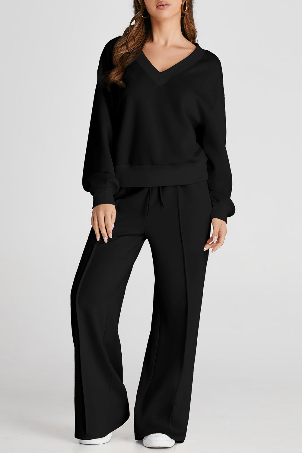 Ensemble haut à manches longues et pantalon à col en V