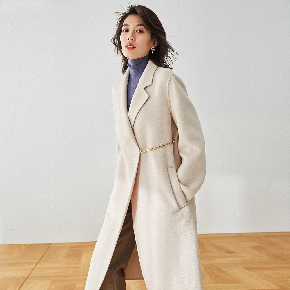 Manteau en laine réversible long avec ceinture simple et revers droit pour l'automne et l'hiver