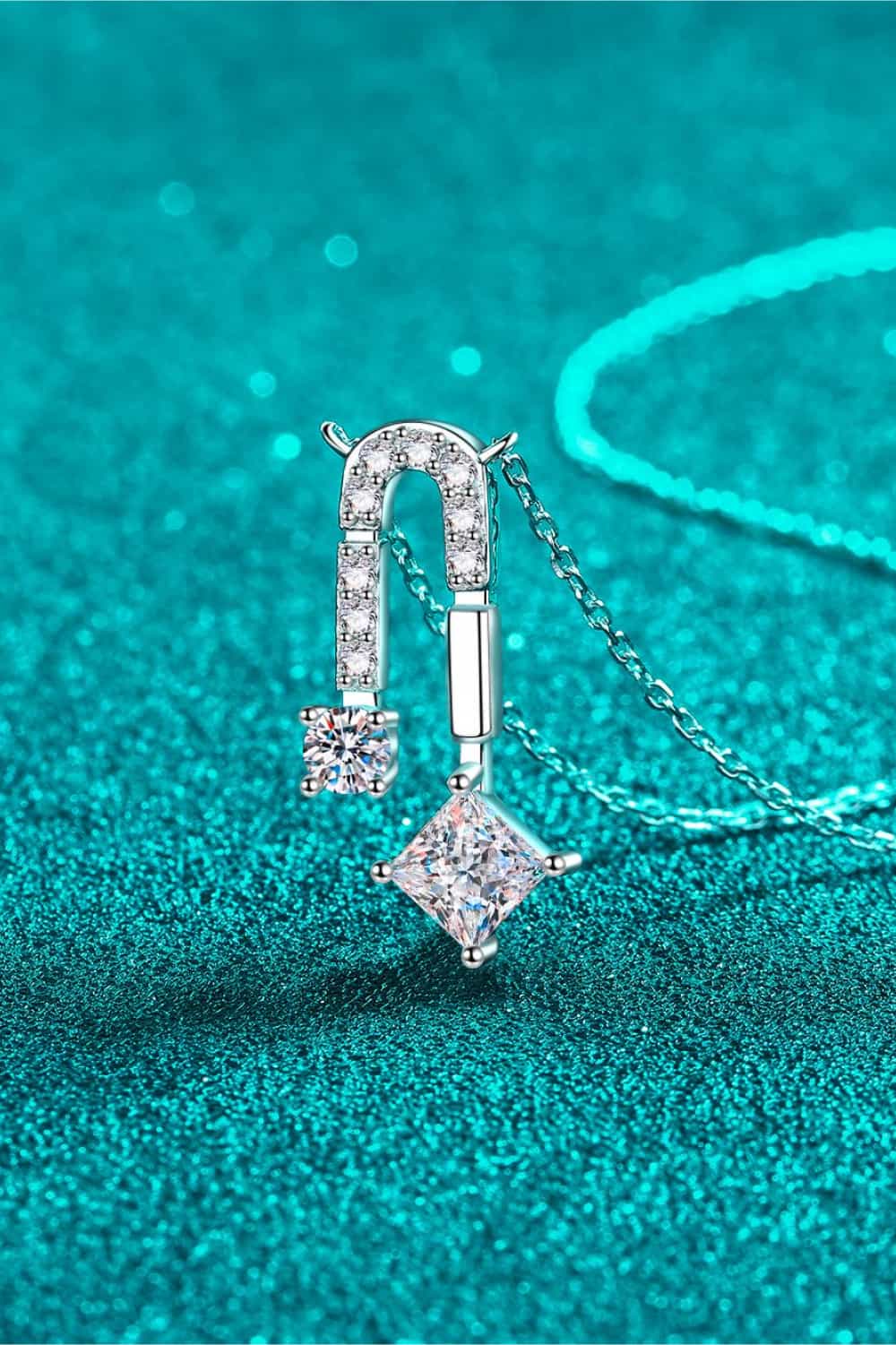 Collier en argent sterling 925 avec moissanite de 1,3 carat
