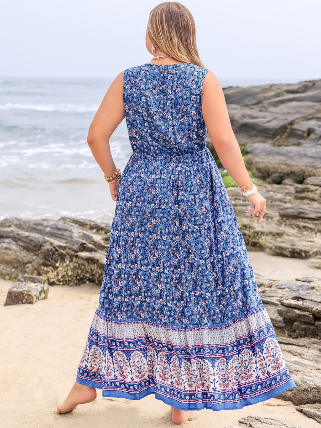 Robe longue imprimée sans manches grande taille