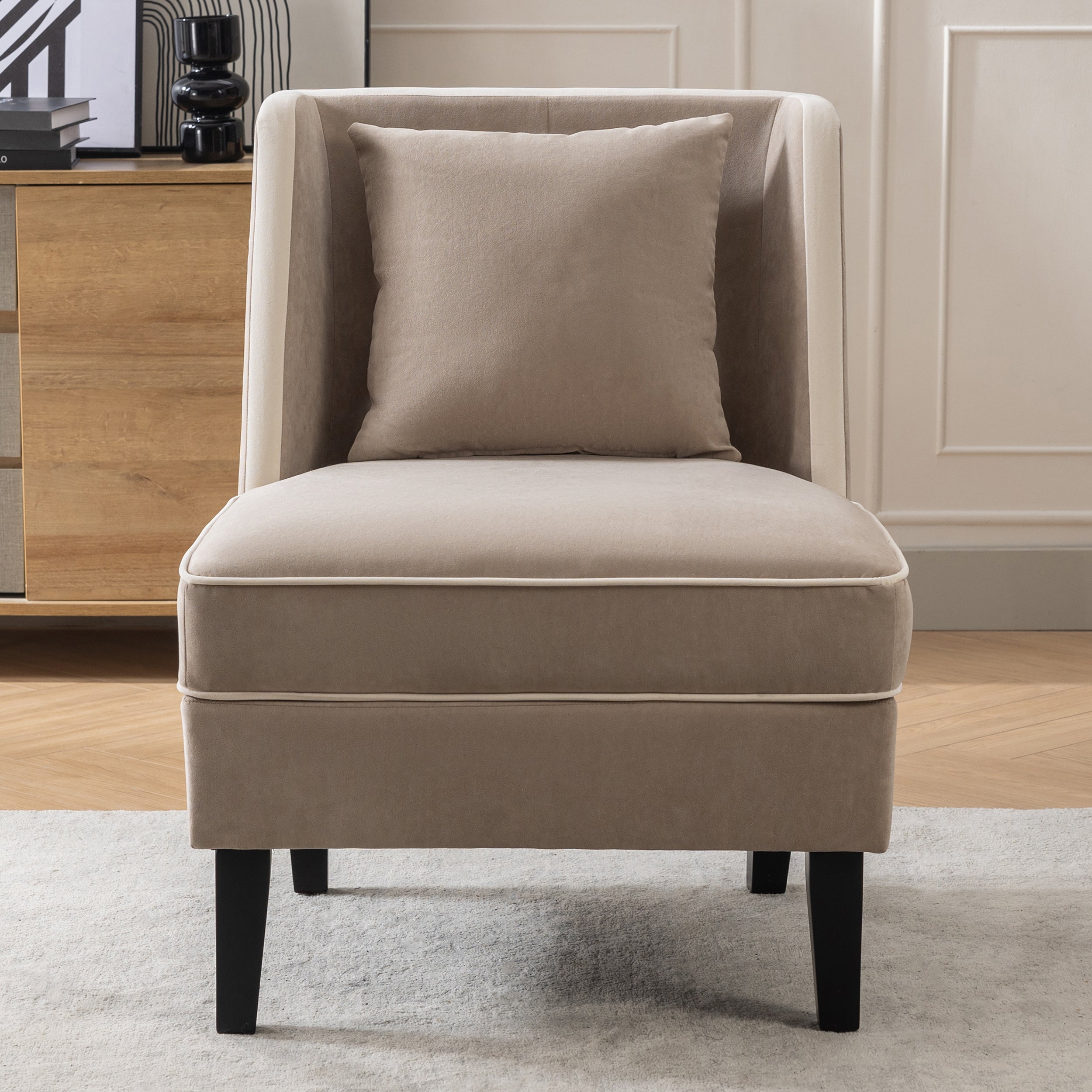 Fauteuil d'appoint rembourré en velours avec passepoil crème, beige et crème