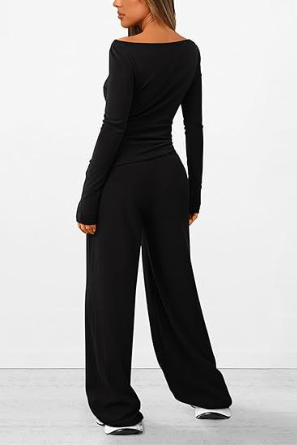 Ensemble haut à manches longues et pantalon à col rond