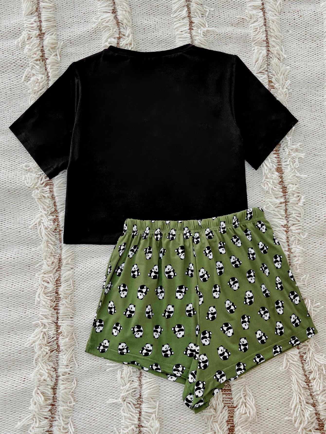 Ensemble de détente avec t-shirt graphique et short imprimé panda