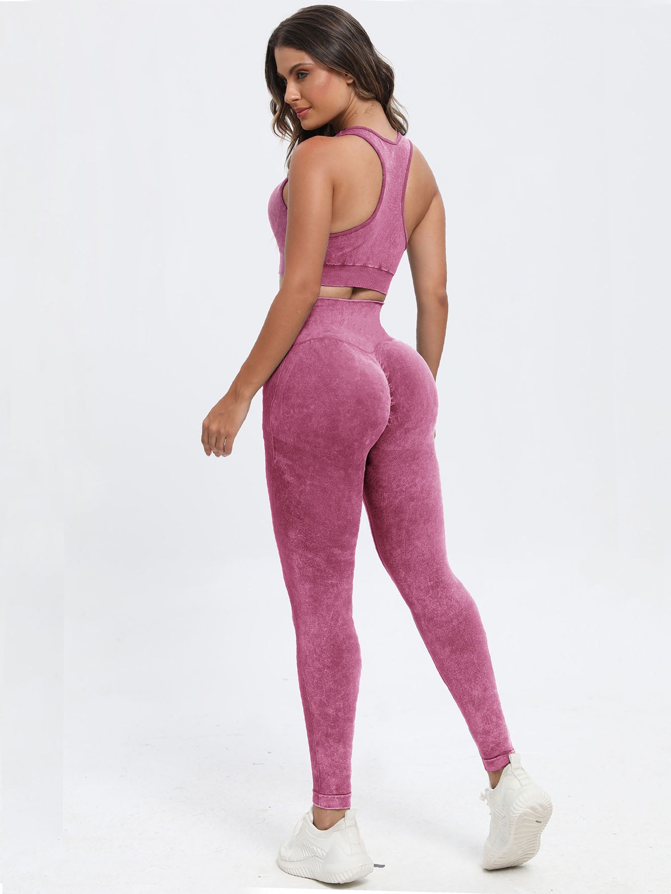 Ensemble haut et pantalon à larges bretelles et col rond