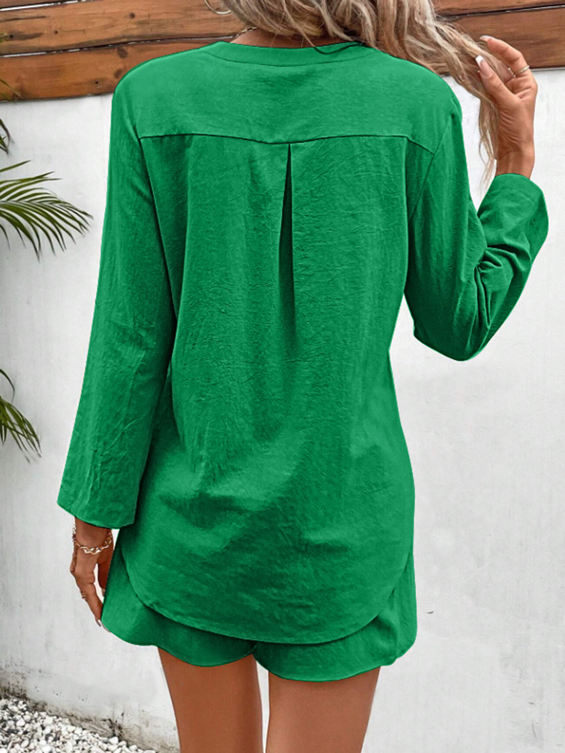 Ensemble haut à manches longues et short crantés