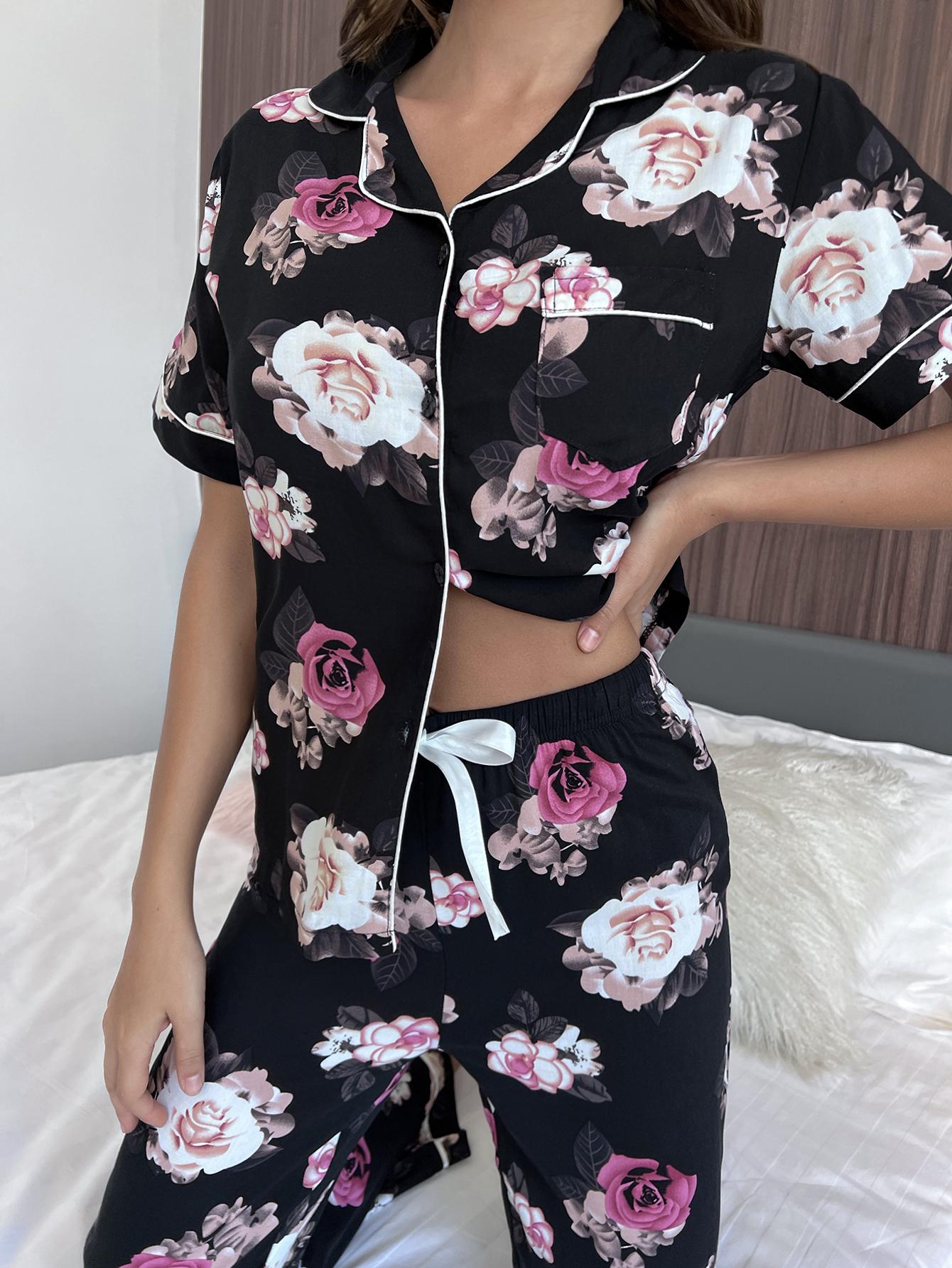 Ensemble de détente à manches courtes et pantalon à fleurs