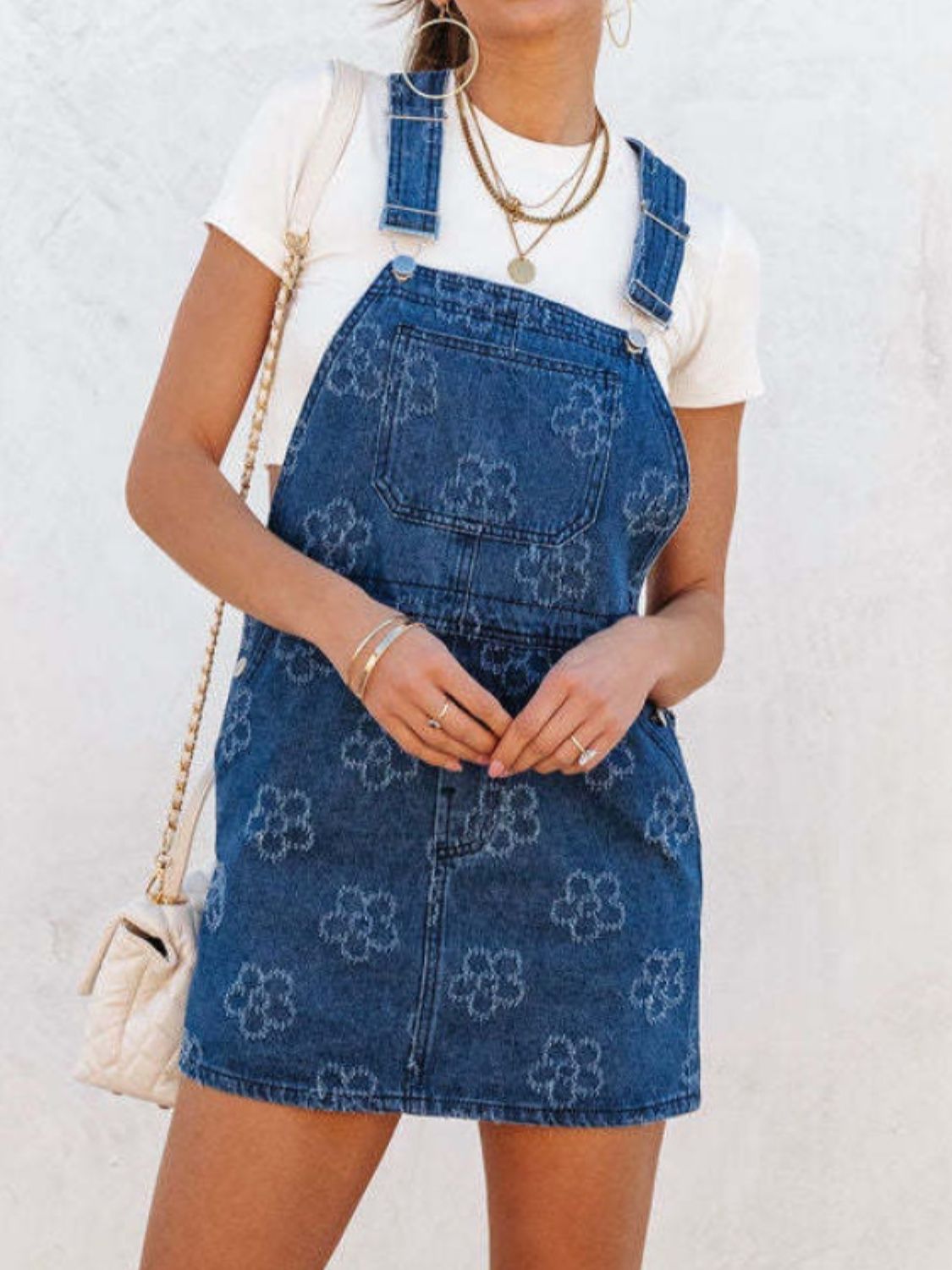 Robe salopette en jean à bretelles larges et poches