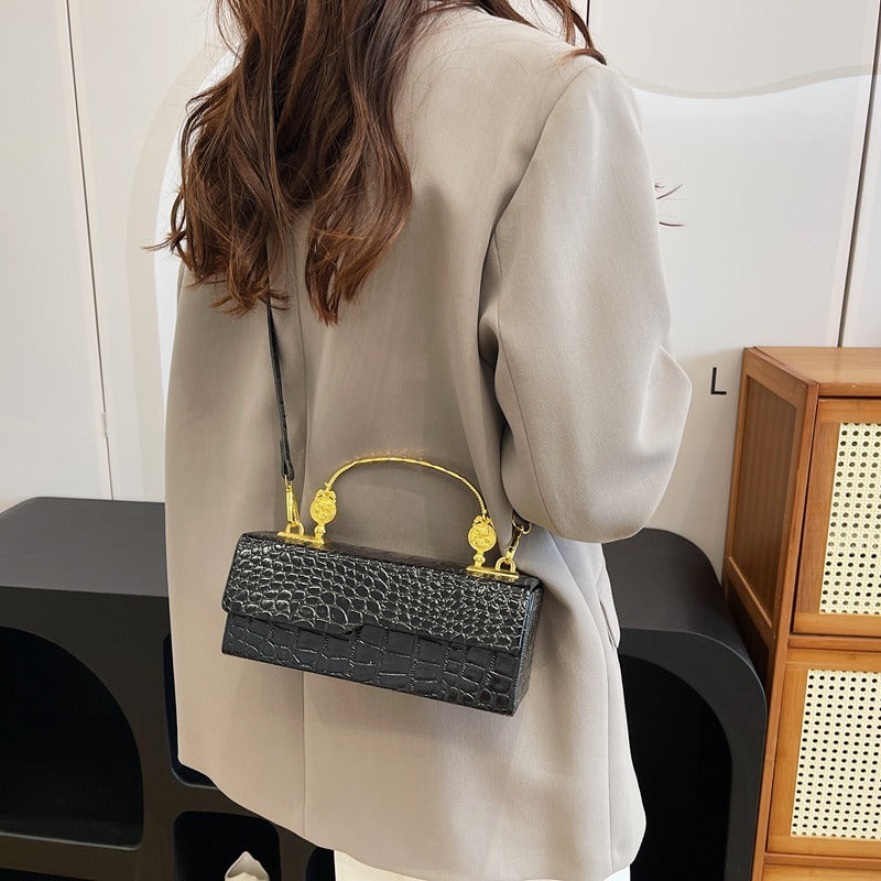 Sac à bandoulière polyvalent en cuir laqué