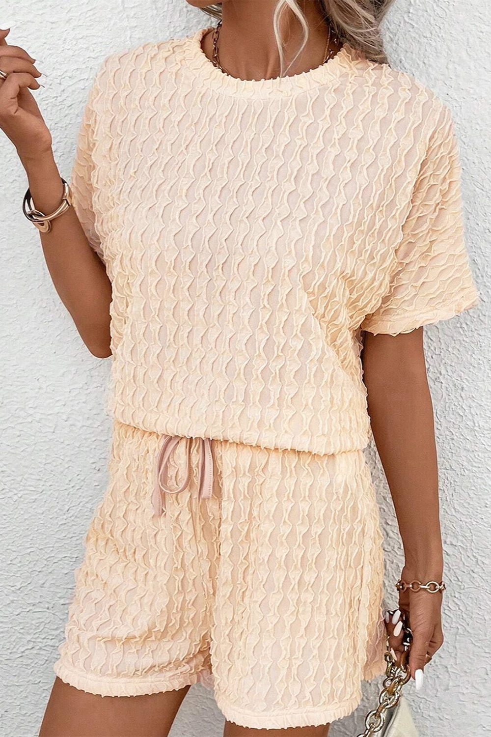 Ensemble haut et short texturés à col rond