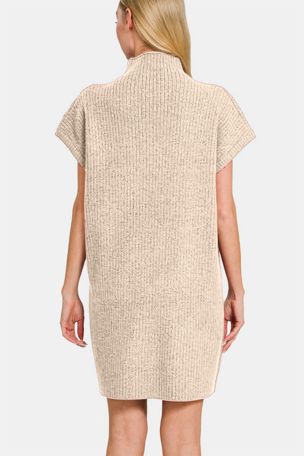 Robe mini-pull à manches courtes Zenana