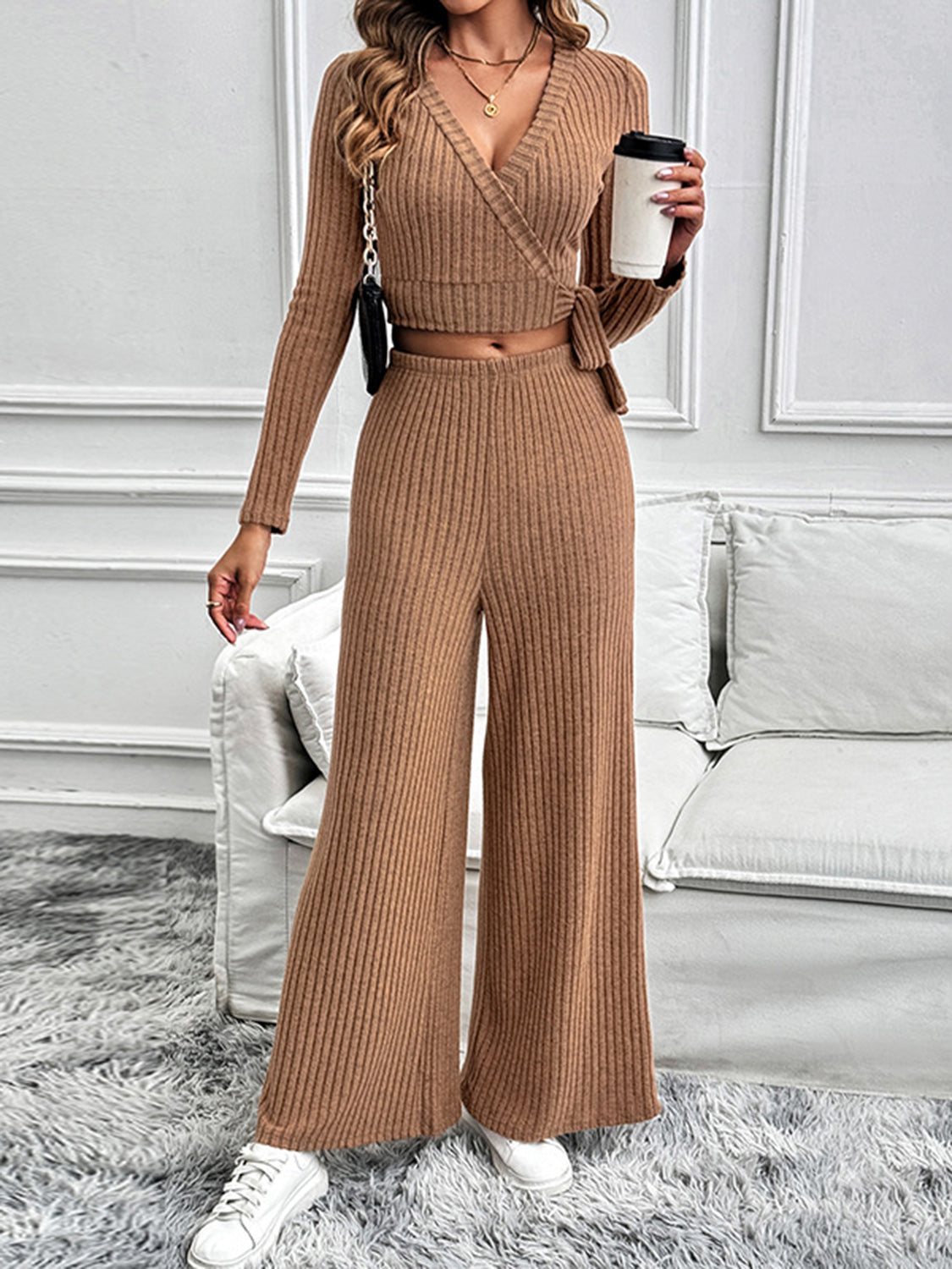 Ensemble haut à manches longues et pantalon à surplis Perfee
