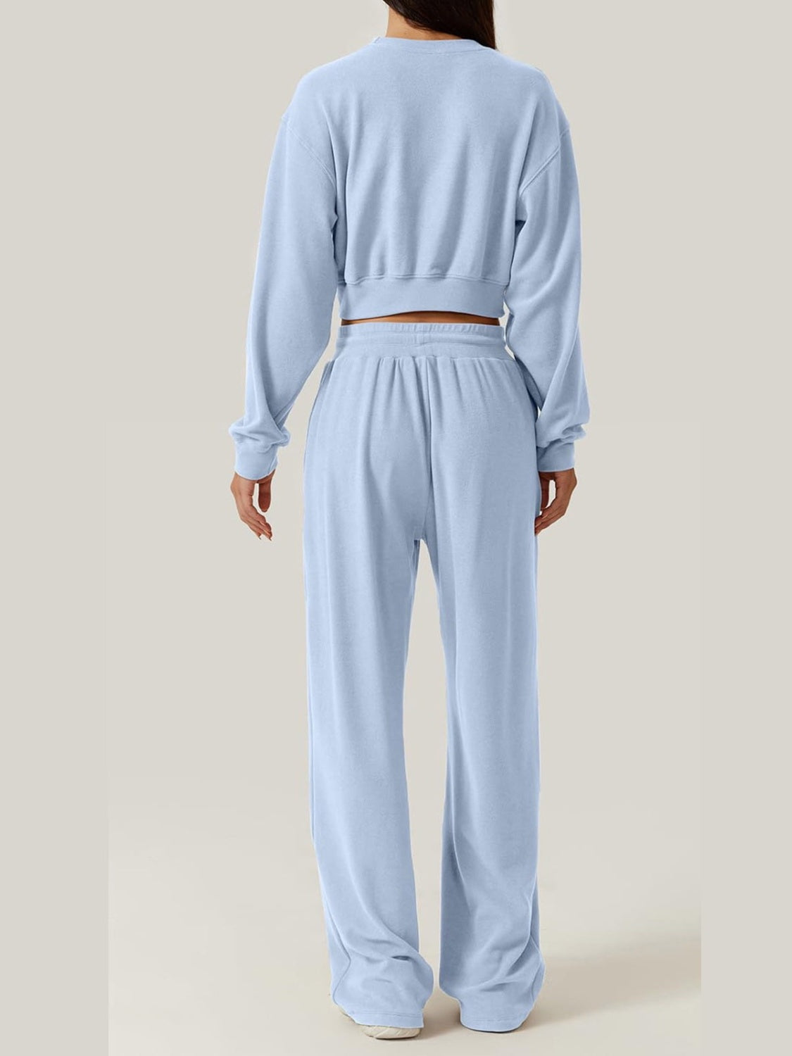 Ensemble haut à col rond croisé et pantalon à cordon de serrage