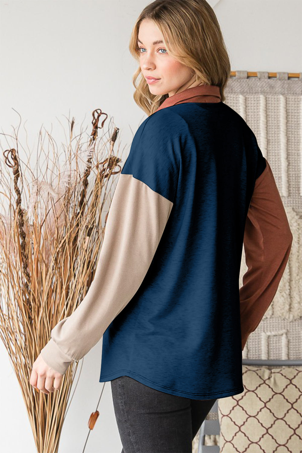 Chemise boutonnée Heimish à blocs de couleurs pleine grandeur