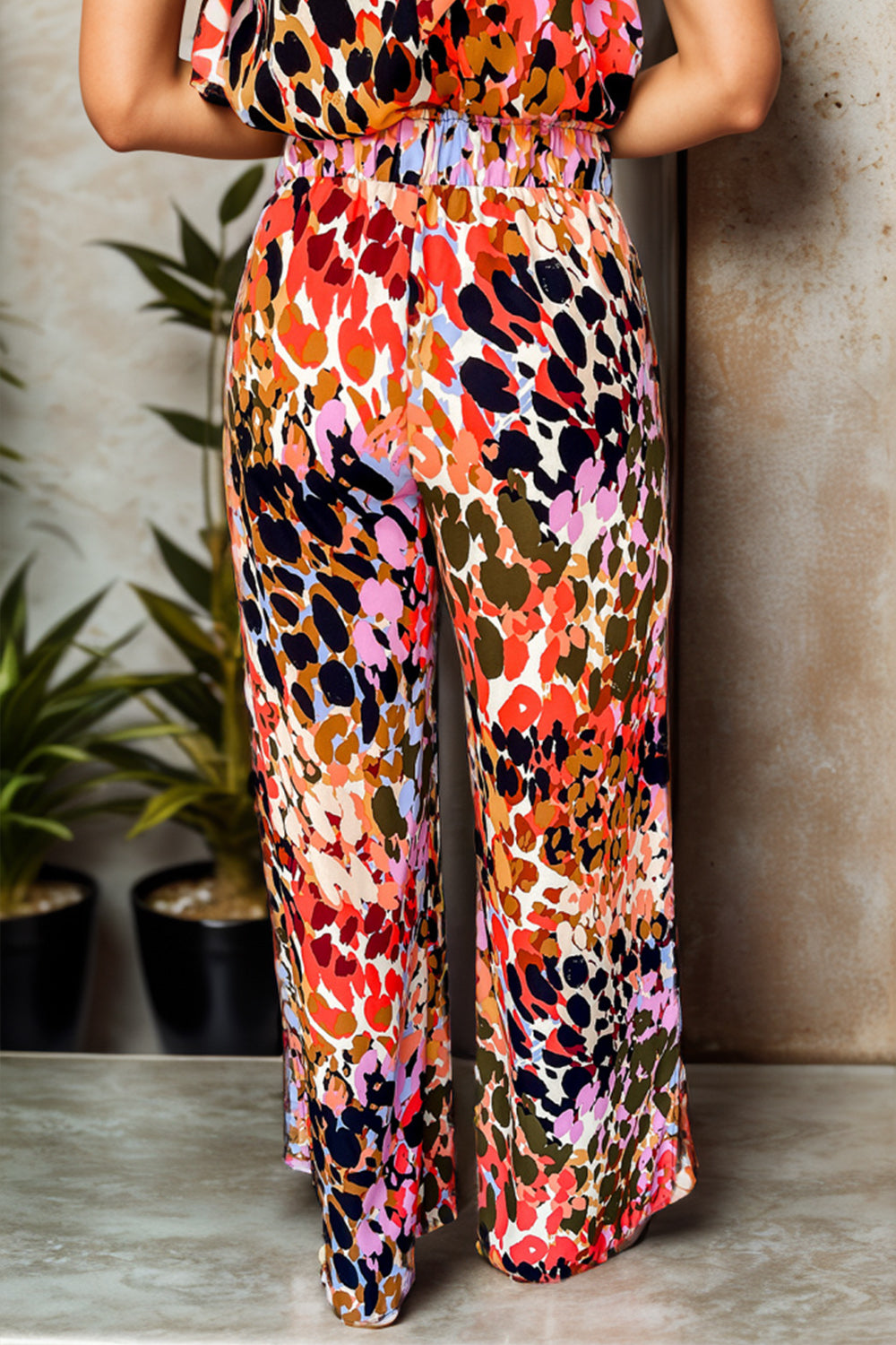 Ensemble haut et pantalon à col montant imprimé noué
