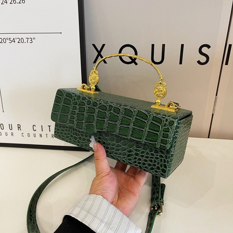 Sac à bandoulière polyvalent en cuir laqué